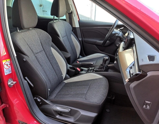 Skoda Kamiq cena 103900 przebieg: 51753, rok produkcji 2021 z Poniatowa małe 562